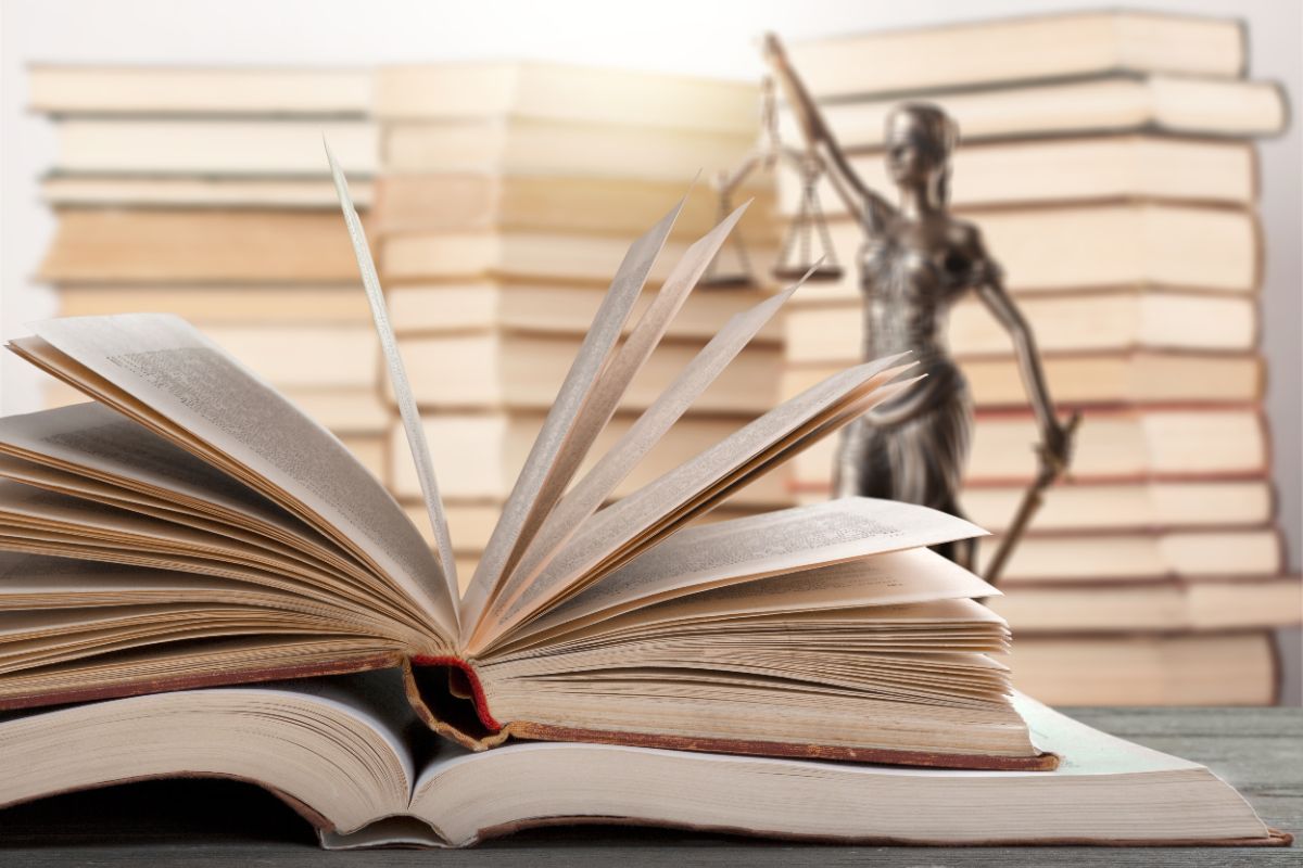 Avocat droit administratif Évry-Courcouronnes